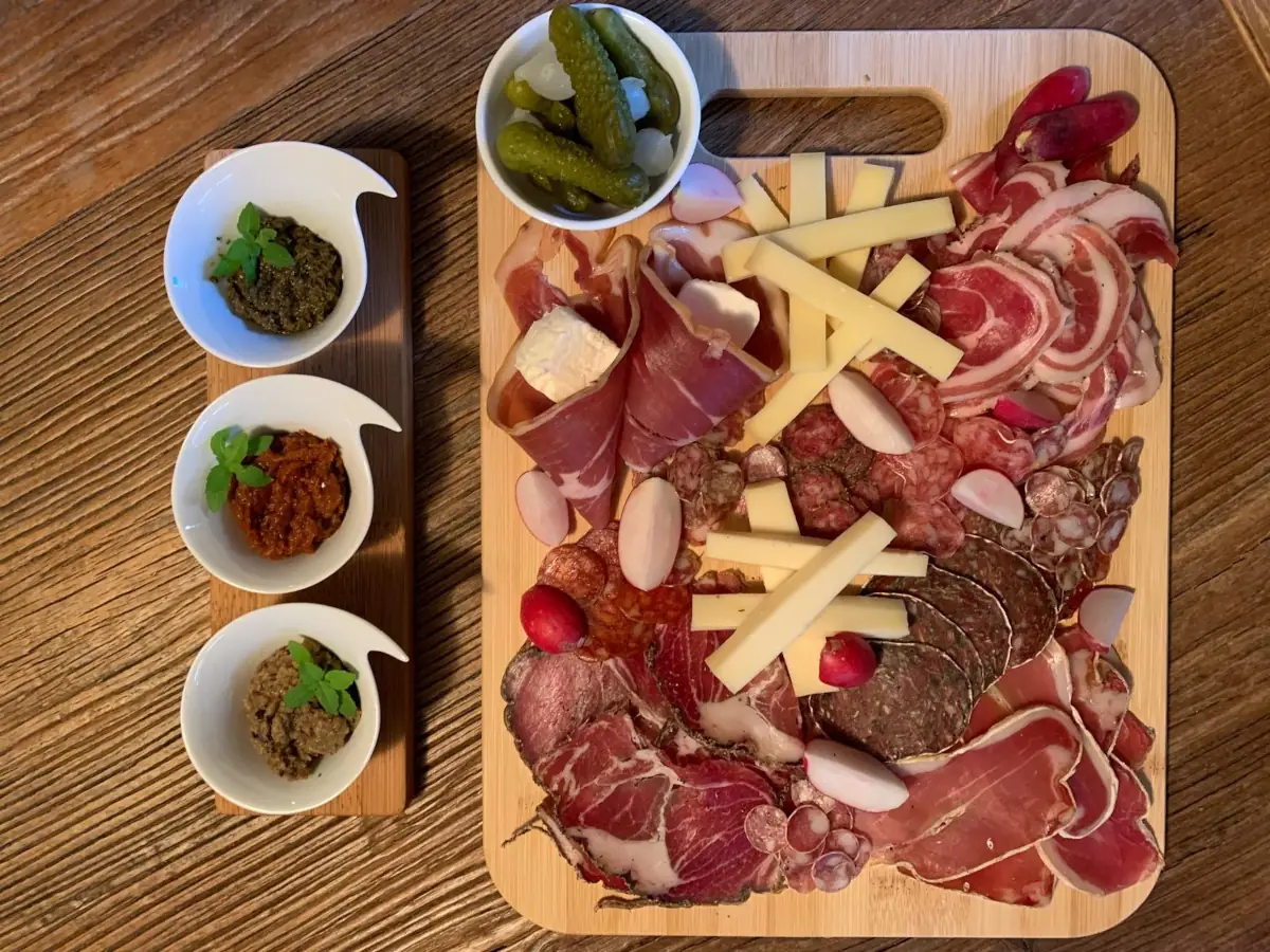 plancha dînatoire à la Bastide de Caseneuve